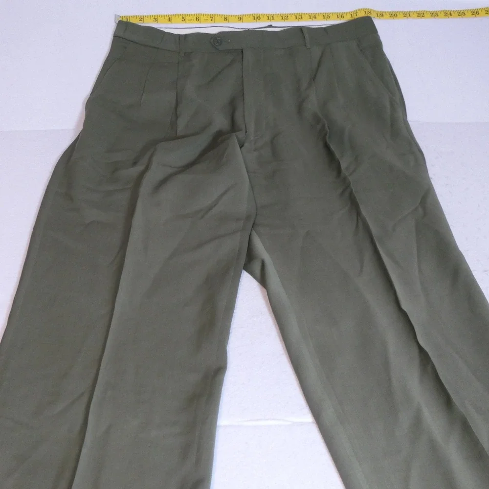 Oleg Cassini Mens Suit 43R Olive Green Wool Pleated Pants Dark Academia Earthy